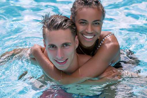 10 Best Hotels and Resorts for Couples in Maine!